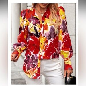 🌸💐Vibrant Floral Button-Up Blouse